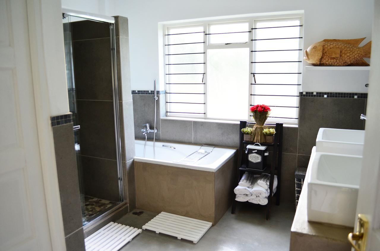 Zonnevanger Guesthouse Noorder-Paarl Bagian luar foto