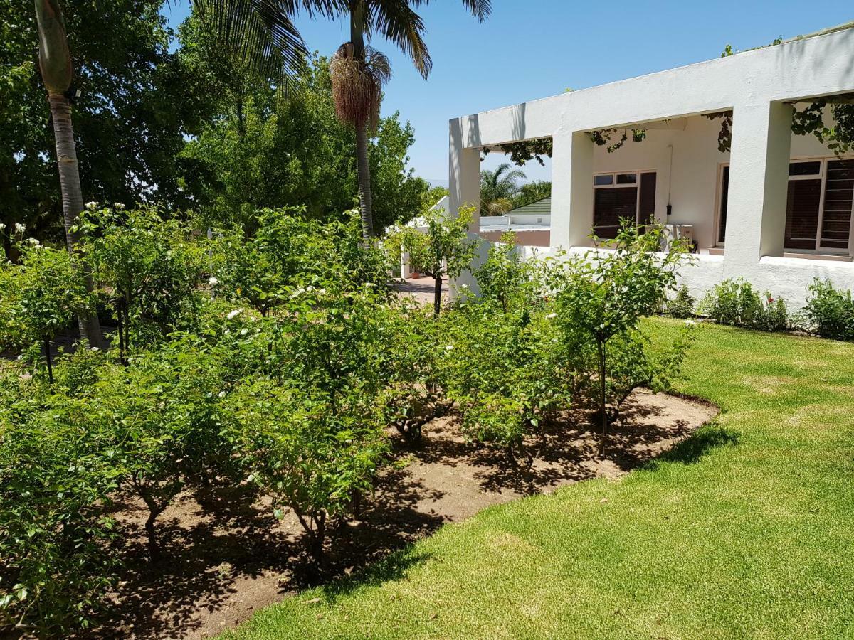 Zonnevanger Guesthouse Noorder-Paarl Bagian luar foto