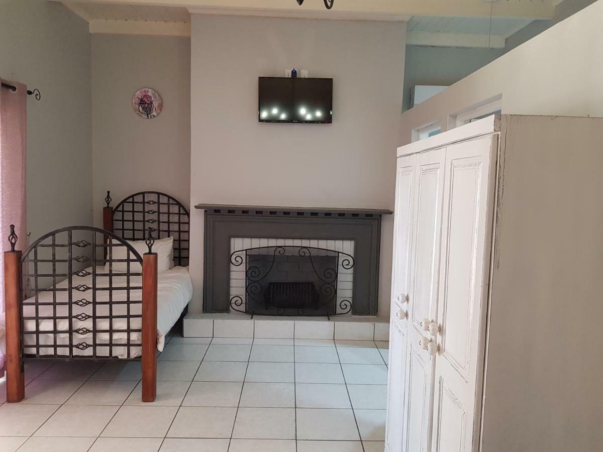Zonnevanger Guesthouse Noorder-Paarl Bagian luar foto